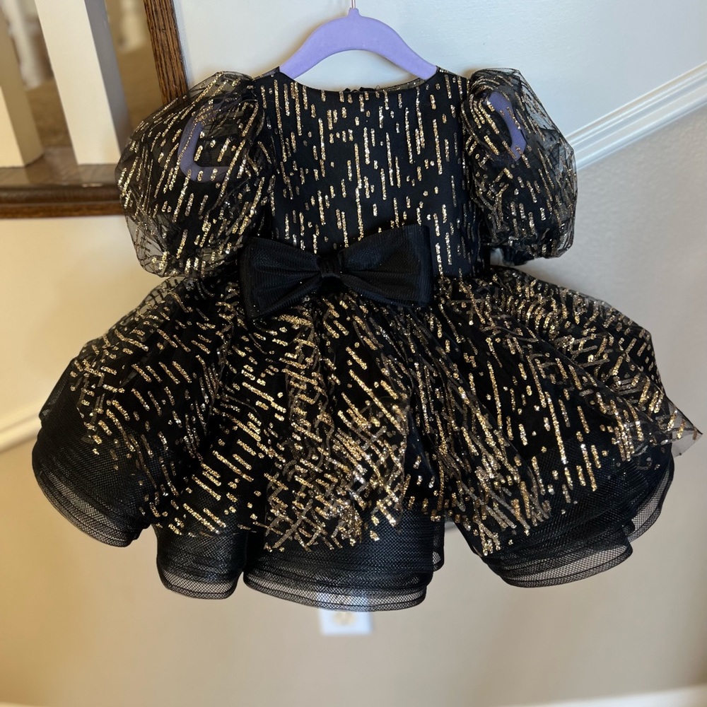 Itty Bitty Toes Frankie Dress 6-12 EUC
